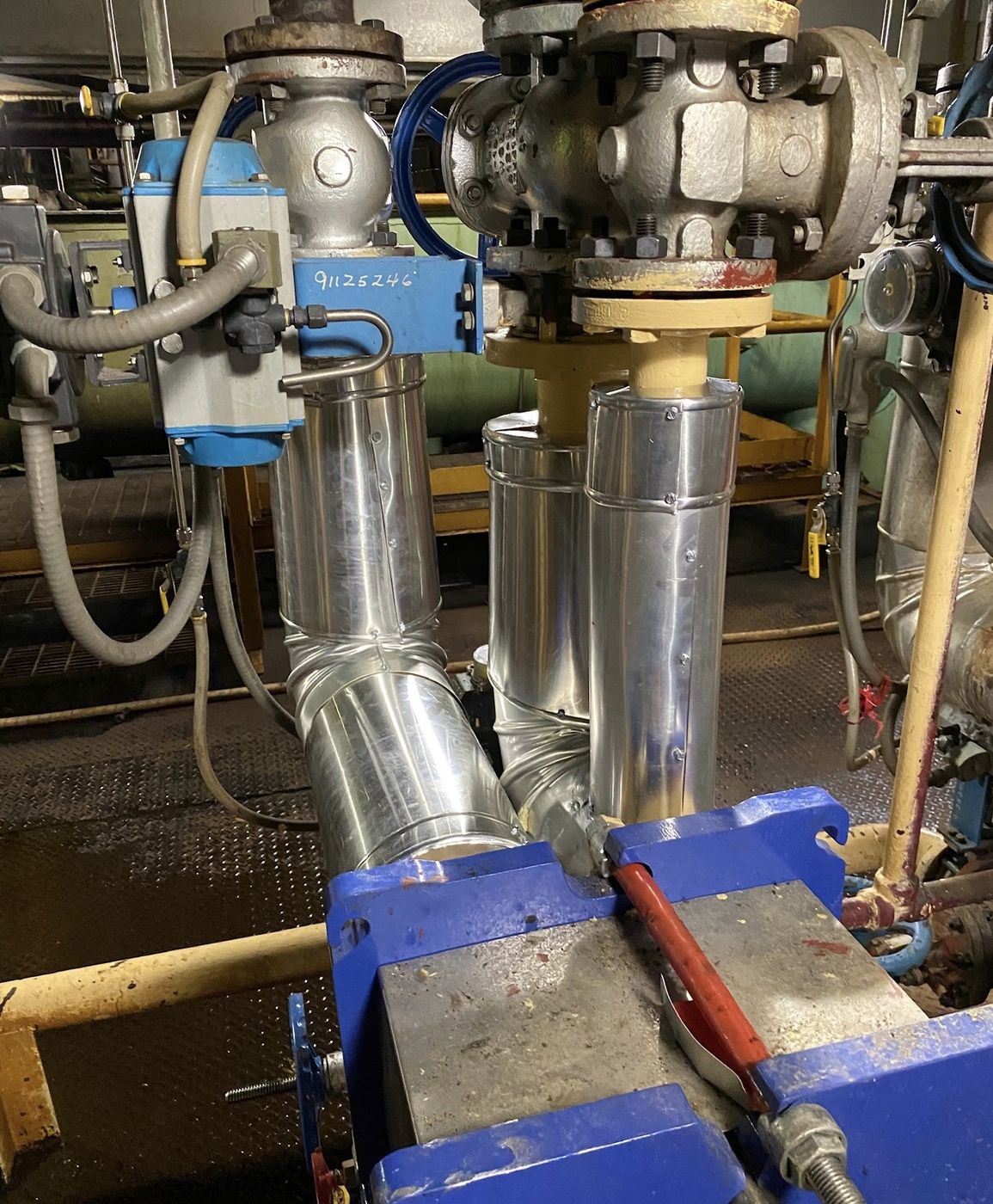 Pipe insulation and lagging